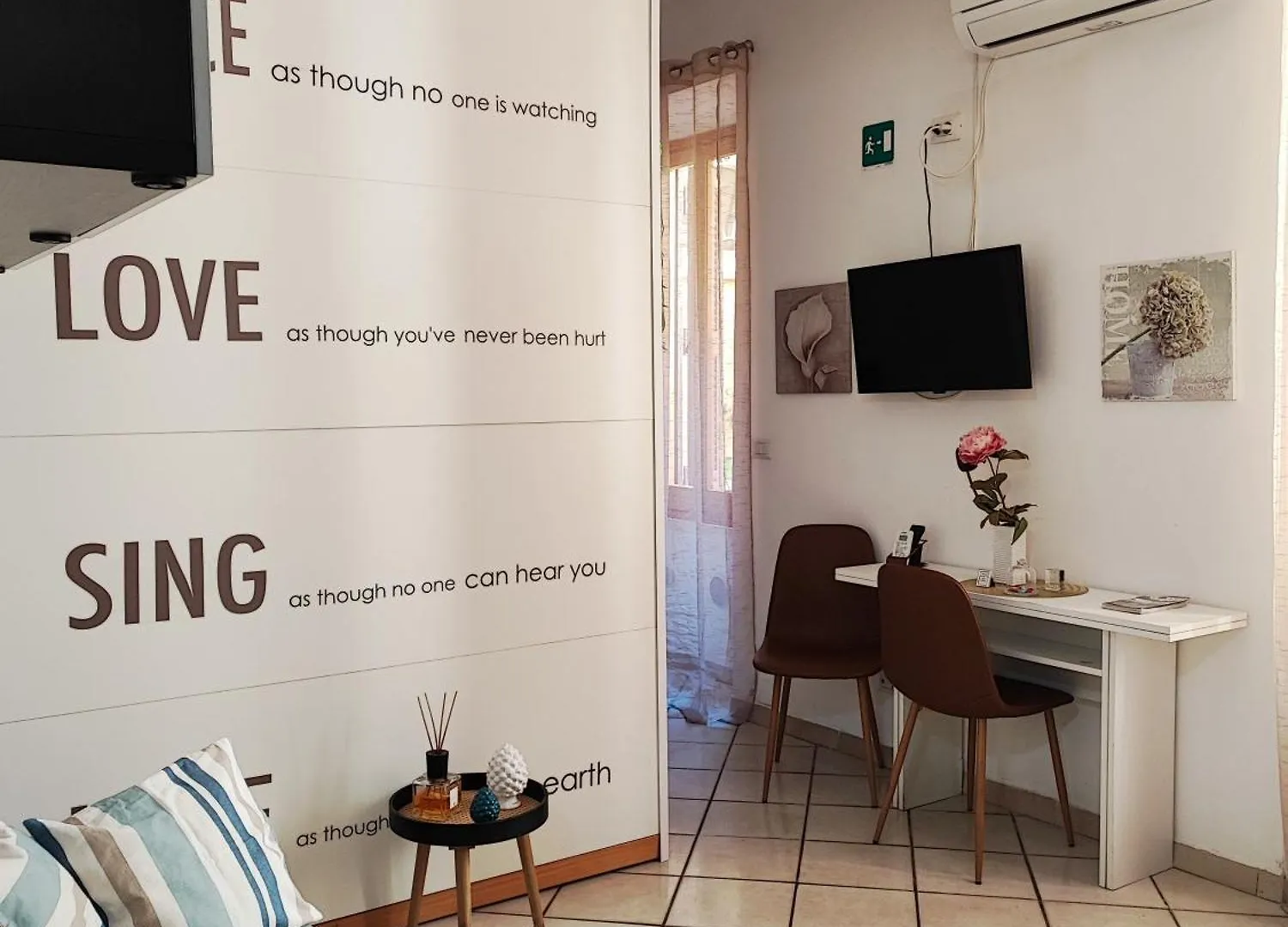 Easy Suite Roma San Pietro 0*, Rome Italy